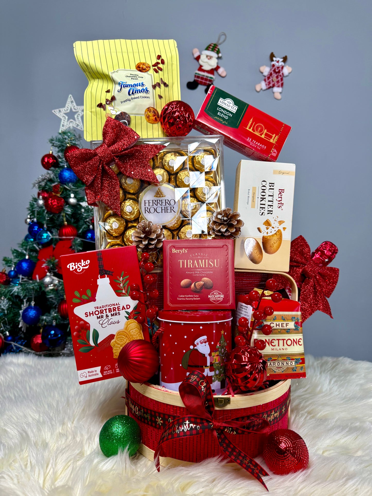 Luxa Signature Christmas Hamper