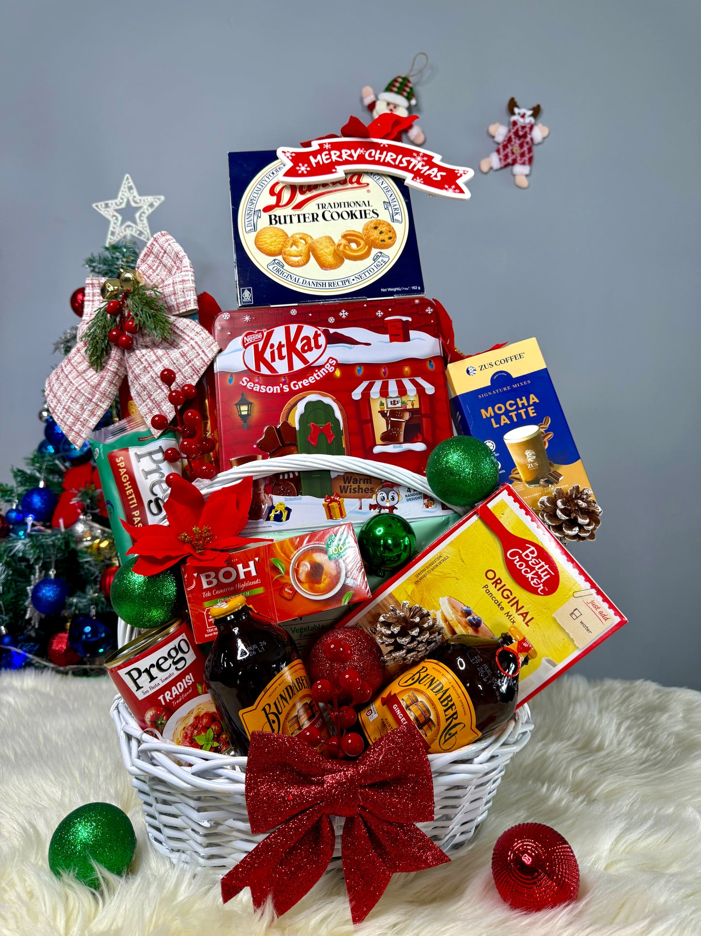 Merry Moments Gift Hamper