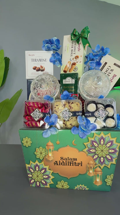 Lebaran Gift Basket - Festive Raya Treats & Gourmet Cookies